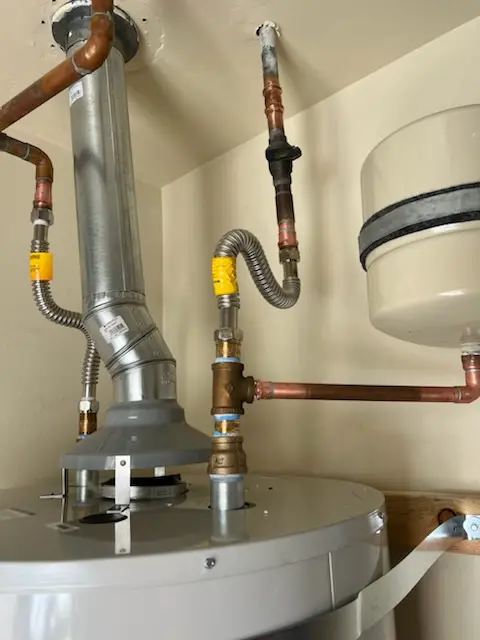 Water heater installation and plumbing repair in Springdale